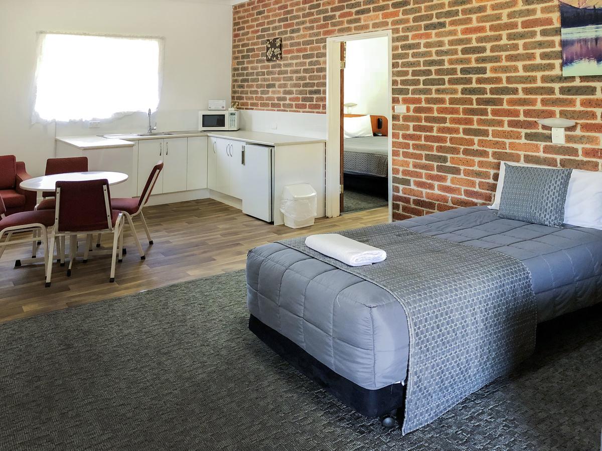 Leeton Heritage Motor Inn Zewnętrze zdjęcie