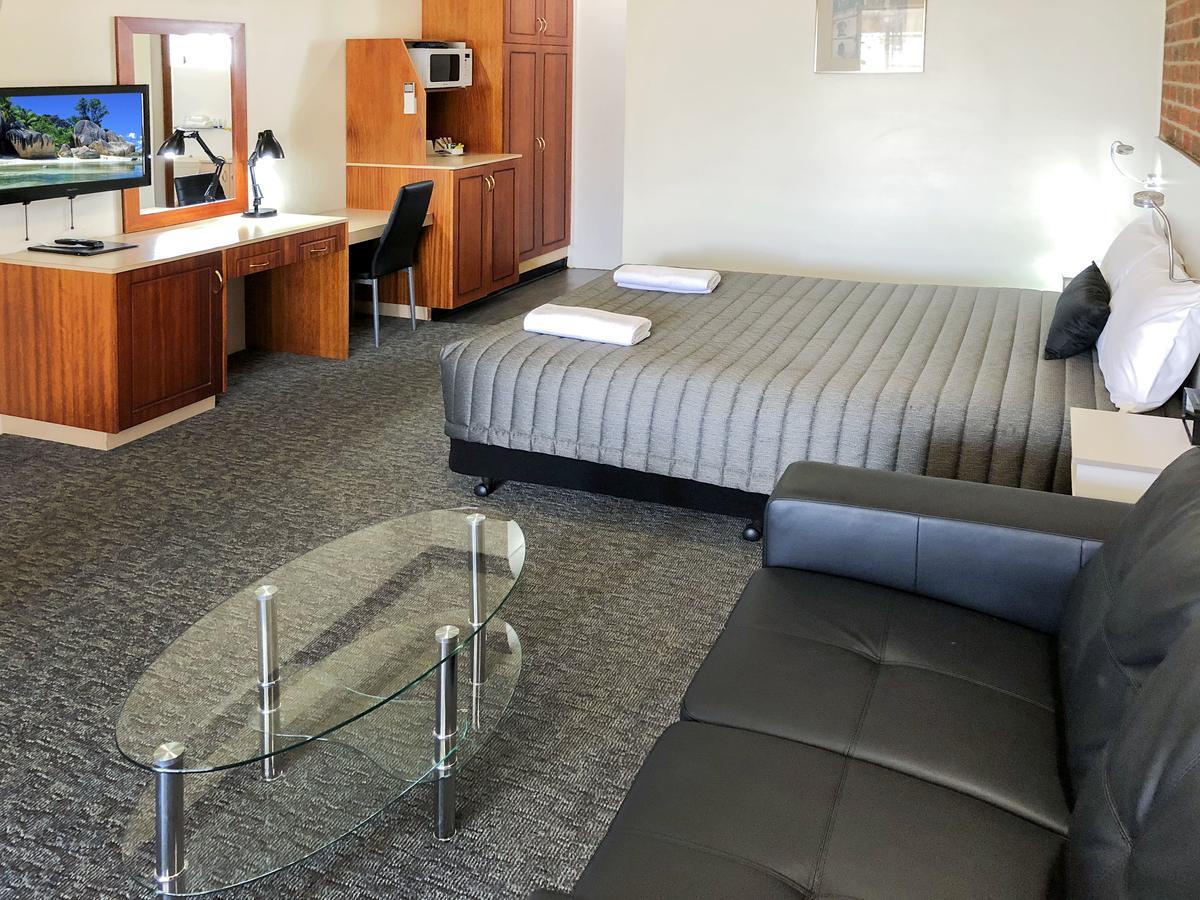 Leeton Heritage Motor Inn Zewnętrze zdjęcie