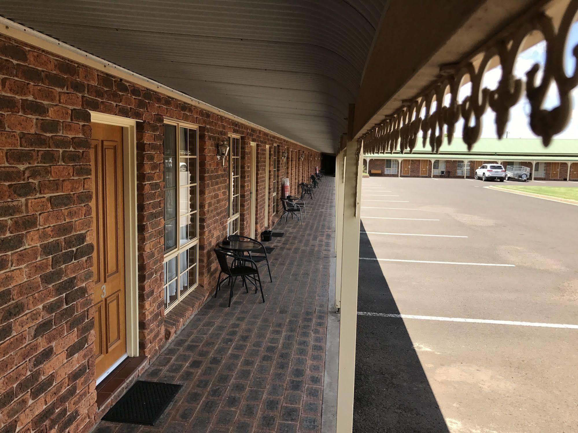 Leeton Heritage Motor Inn Zewnętrze zdjęcie