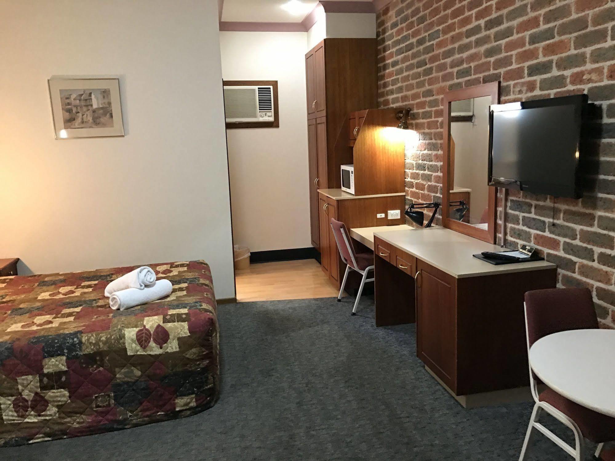 Leeton Heritage Motor Inn Zewnętrze zdjęcie