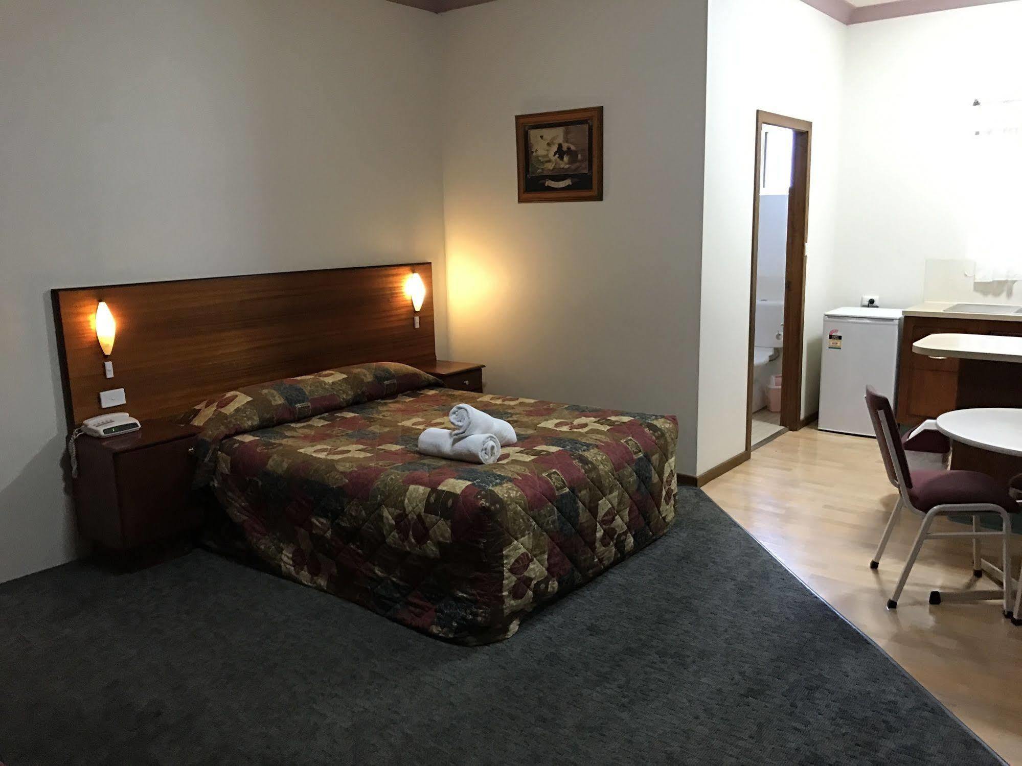 Leeton Heritage Motor Inn Zewnętrze zdjęcie