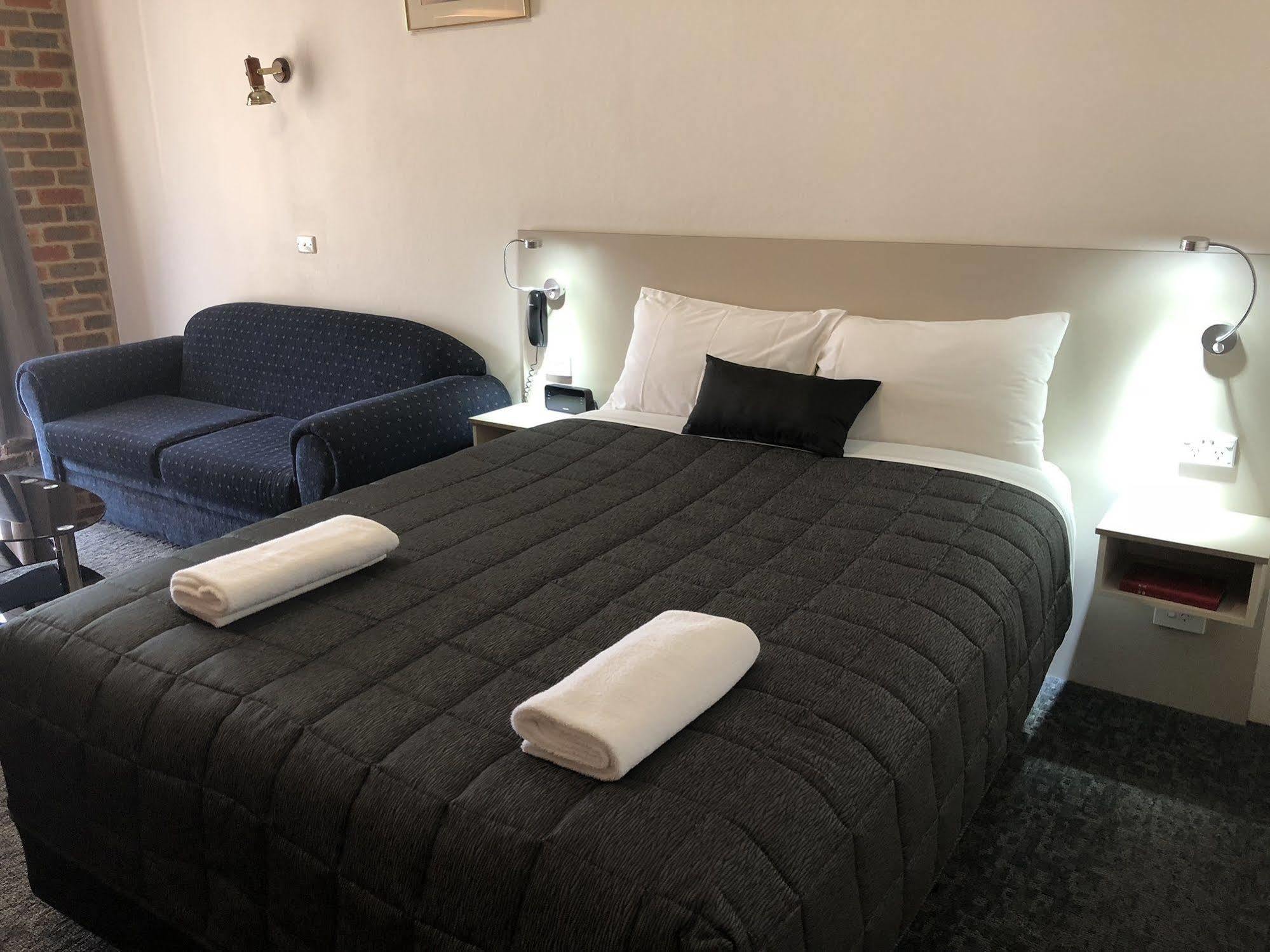 Leeton Heritage Motor Inn Zewnętrze zdjęcie